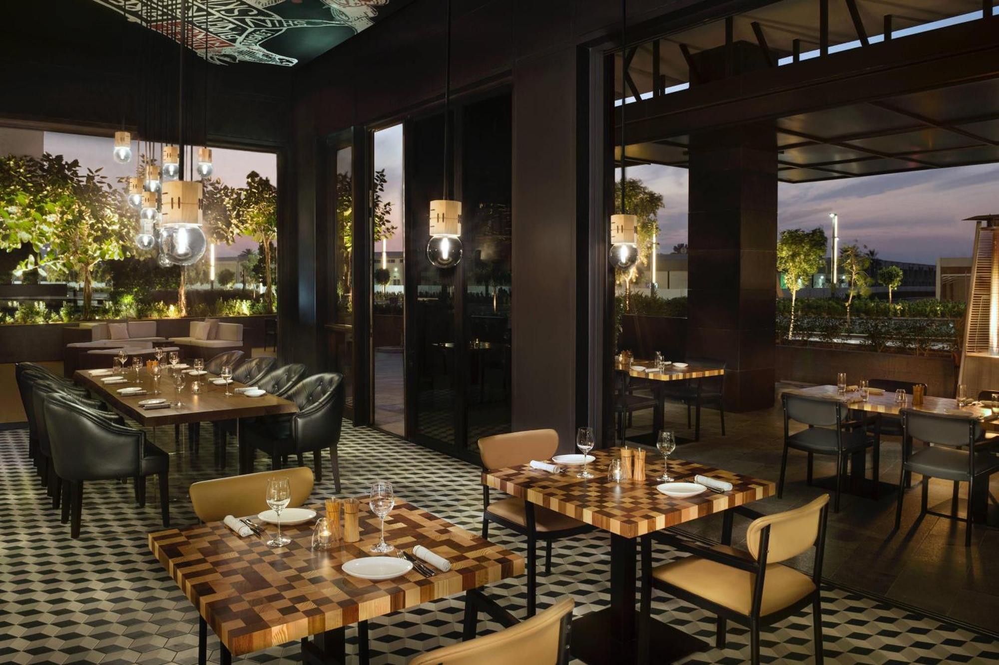 La Ville Hotel & Suites City Walk Dubai, Autograph Collection Exterior foto The interior of the restaurant