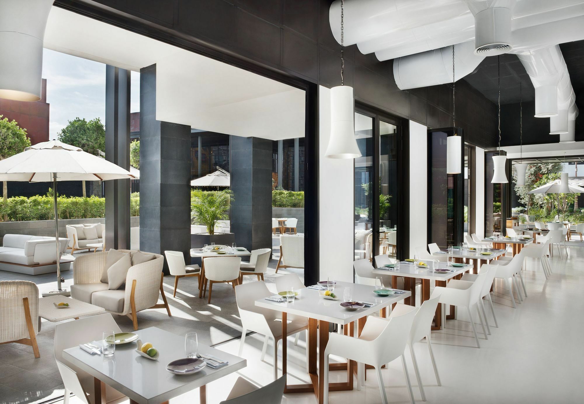 La Ville Hotel & Suites City Walk Dubai, Autograph Collection Exterior foto The Terrace